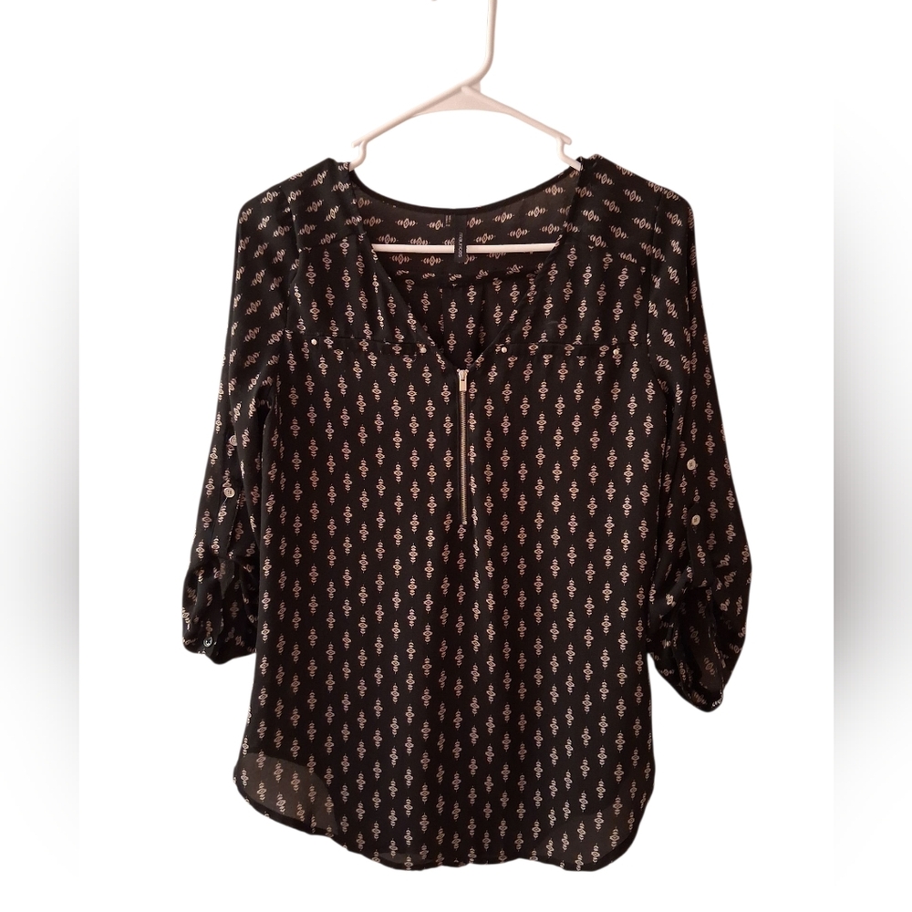 Maurices Cuffed-Sleeve Chic Patterned Blouse